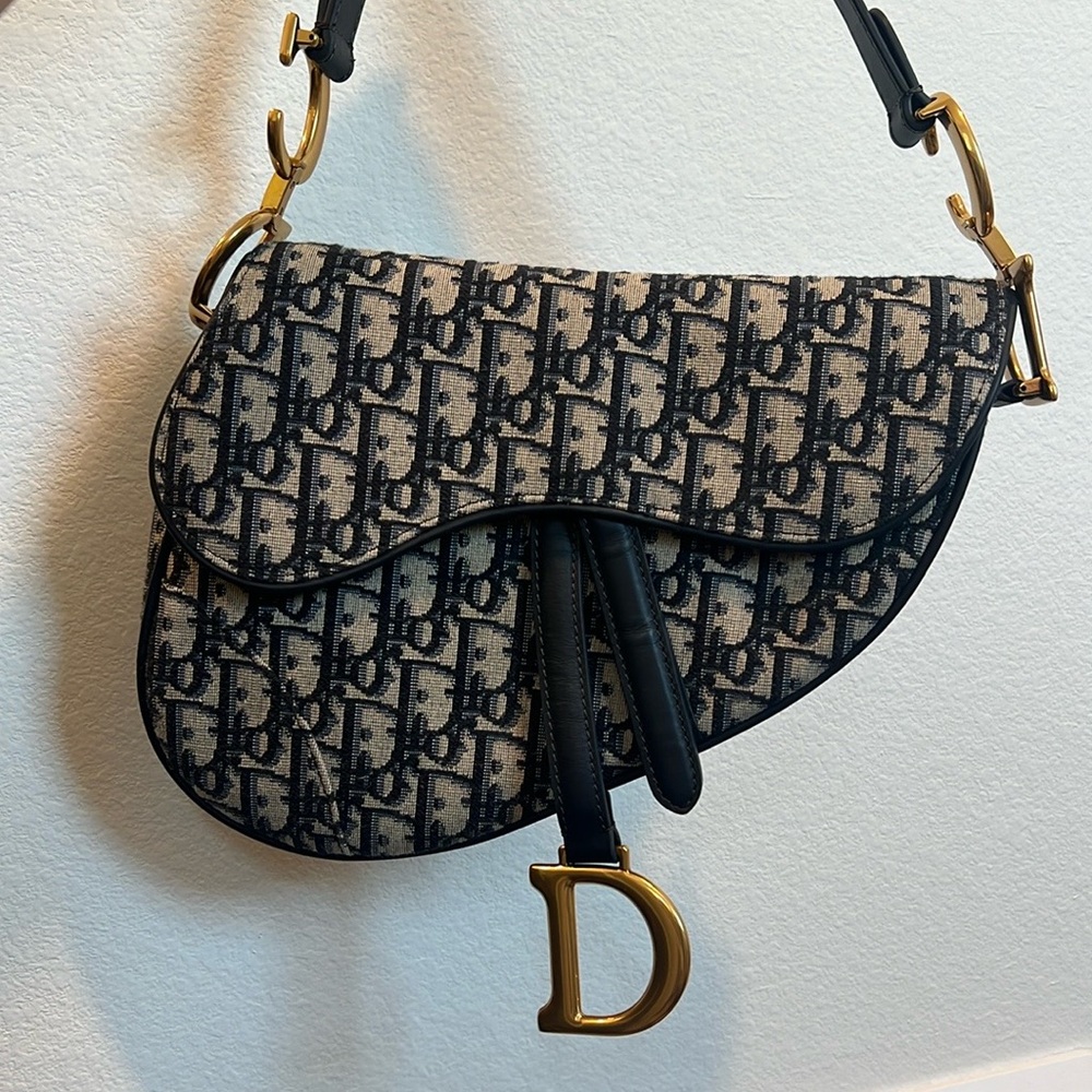 Blue shoulder bag